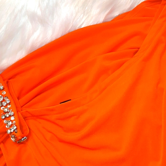NWT INC INTERNATIONAL 1X Plus Orange embellished Sleeveless Top - Picture 10 of 13